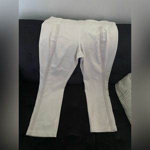 Lululemon Exclusive Trim Straight Rib size 10